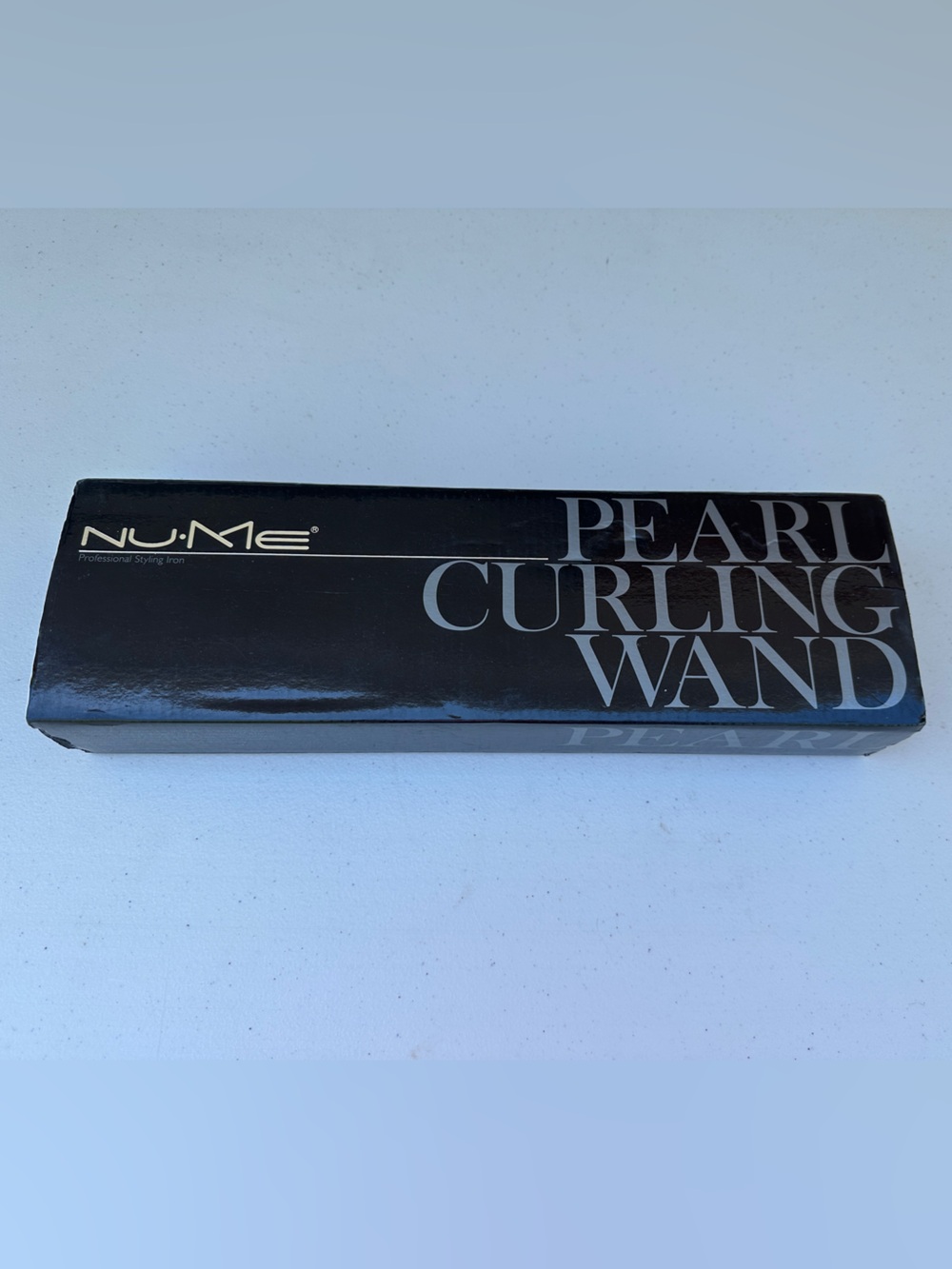 NuMe Black Styling Wand with Teal Power Switch